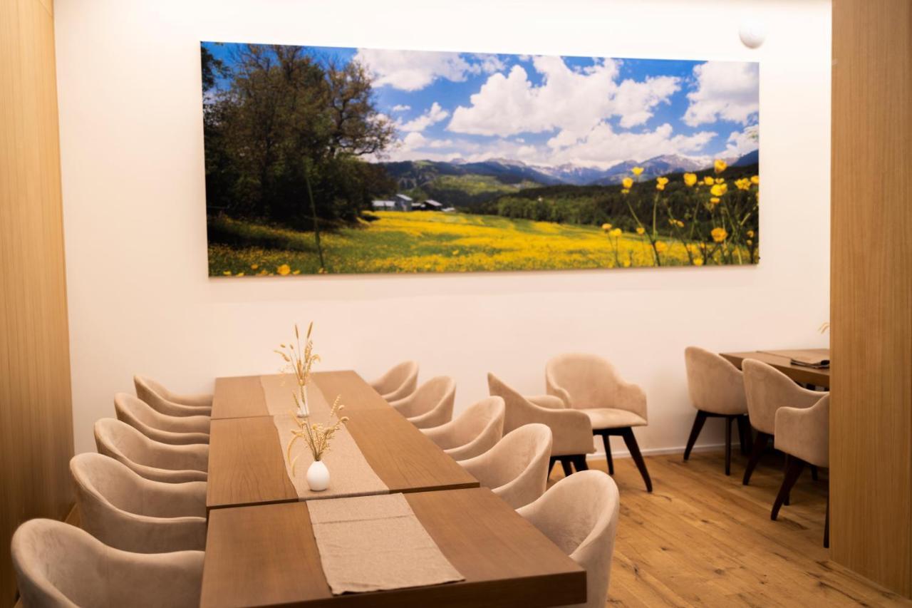 City Hotel Glarnerland Näfels Kültér fotó
