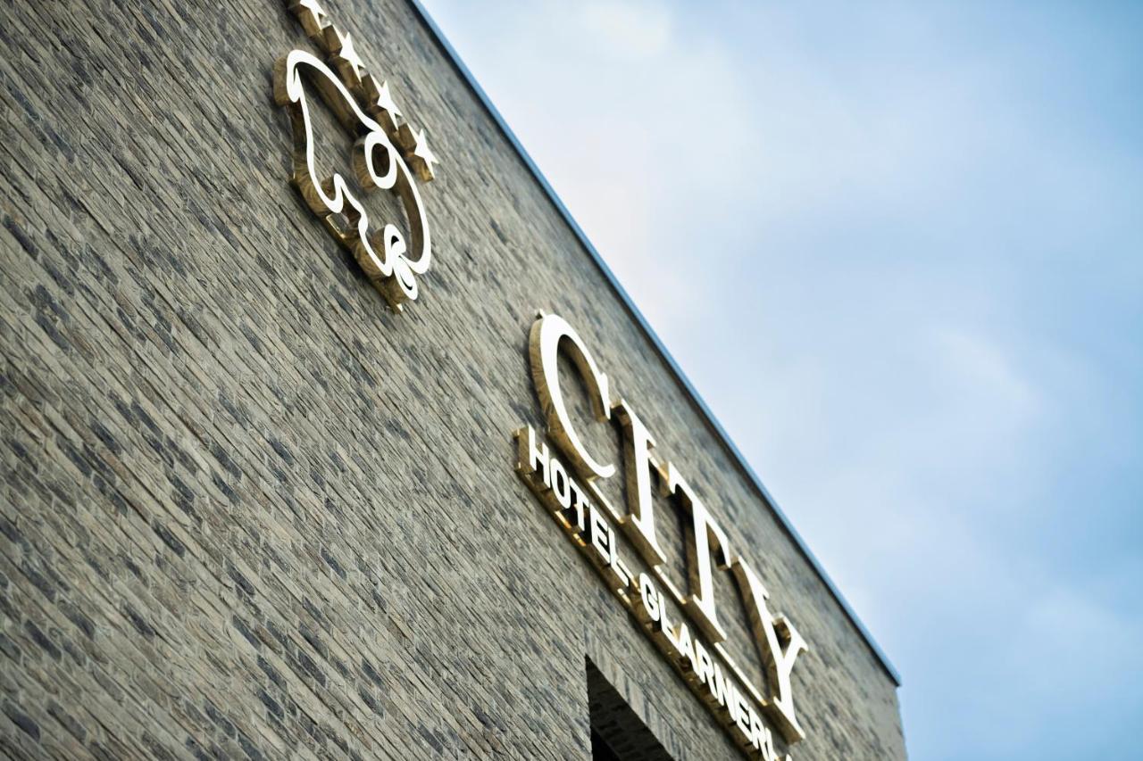 City Hotel Glarnerland Näfels Kültér fotó