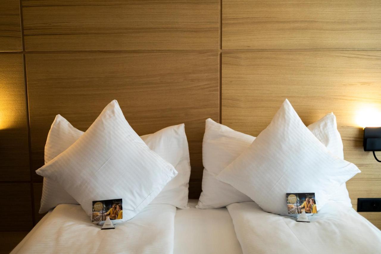 City Hotel Glarnerland Näfels Kültér fotó
