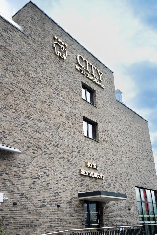 City Hotel Glarnerland Näfels Kültér fotó